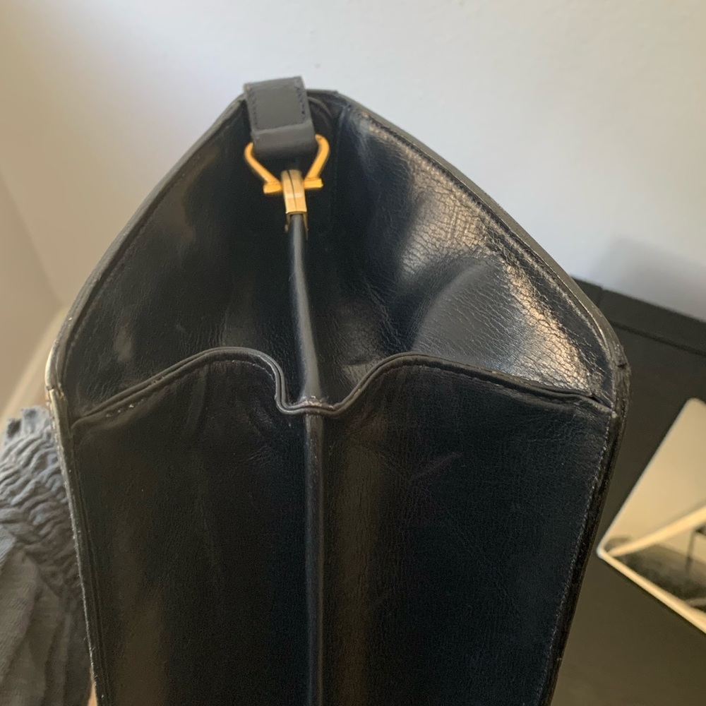 (27) GUCCI 70s Bag - Picture 12 of 12